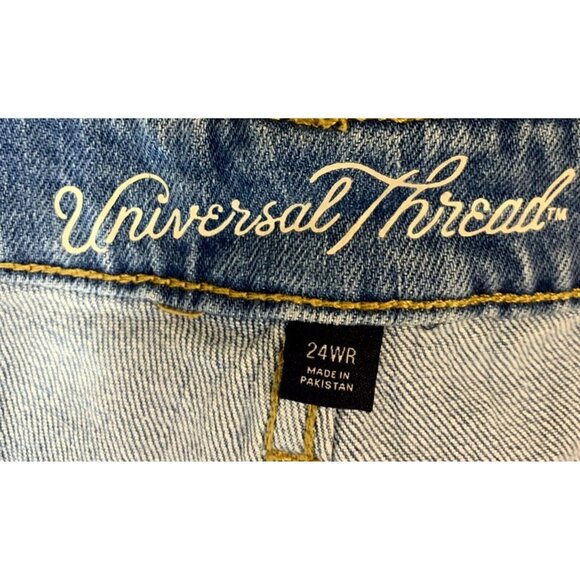 Universal Thread Denim Jeans 24 24W Blue Straight Distressed Stretch Women New - Picture 6 of 8